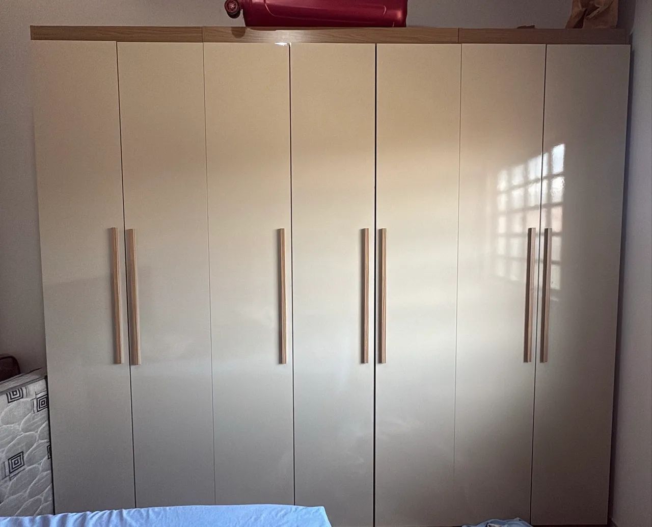 Guarda-Roupa 7 Portas de Bater 6 Gavetas Internas - Foto 5