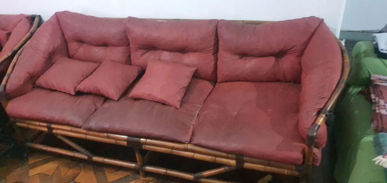 Sofá 3 lugares + 1 poltrona