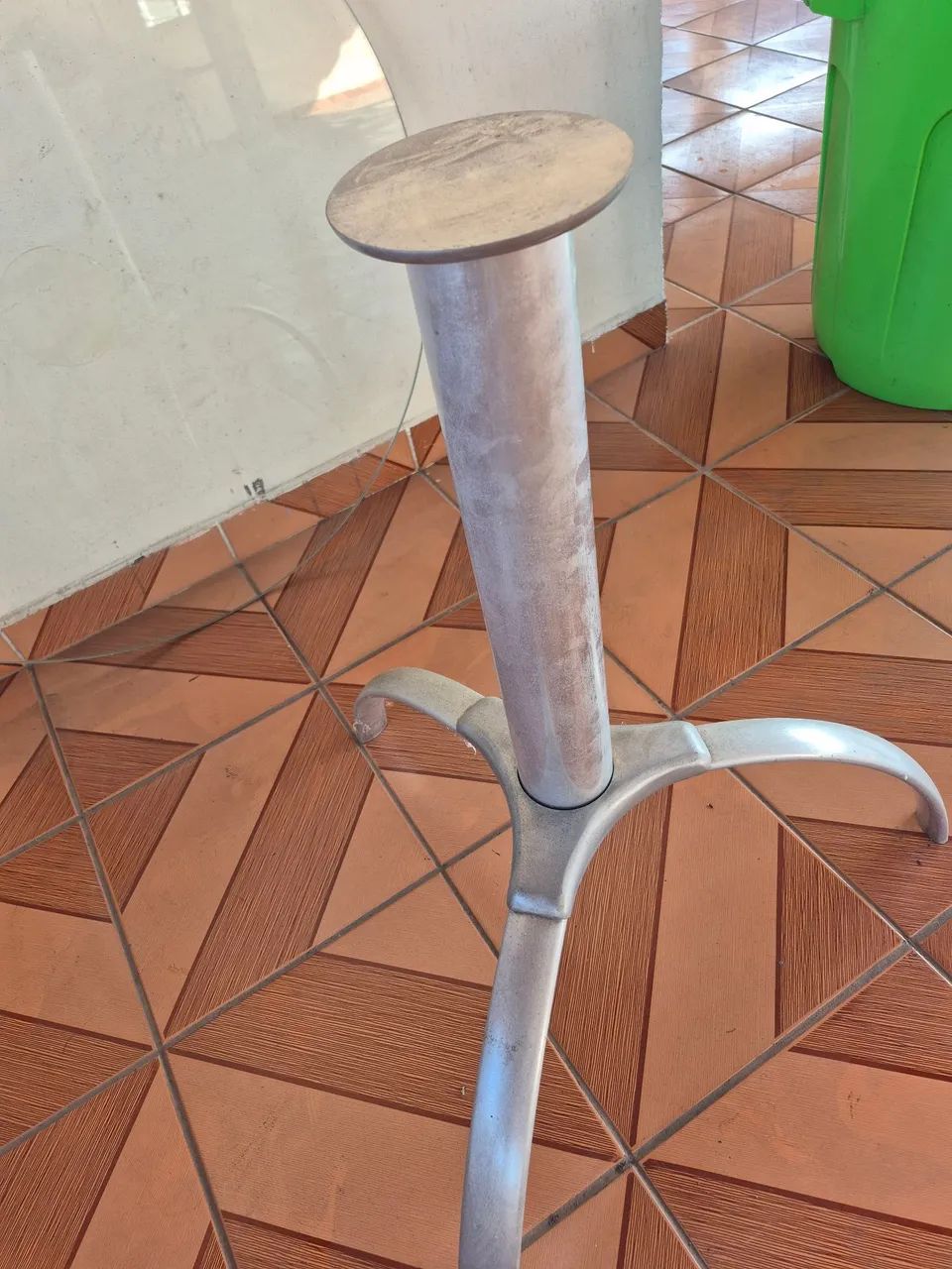 Tampo de mesa vidro com suporte  - Foto 4