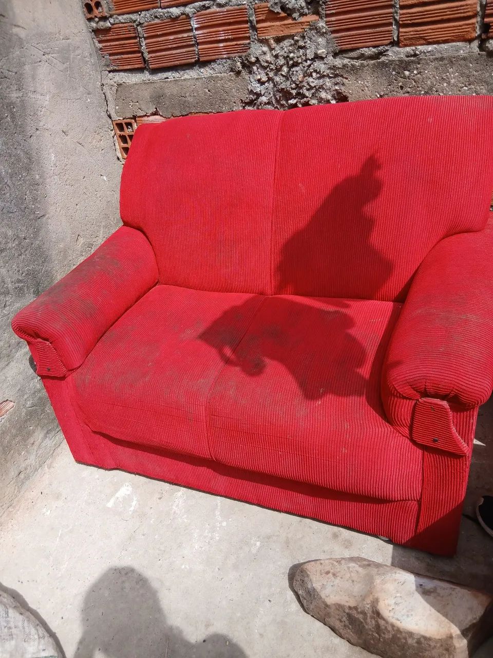 Vendo um sofá dois lugares  - Foto 3