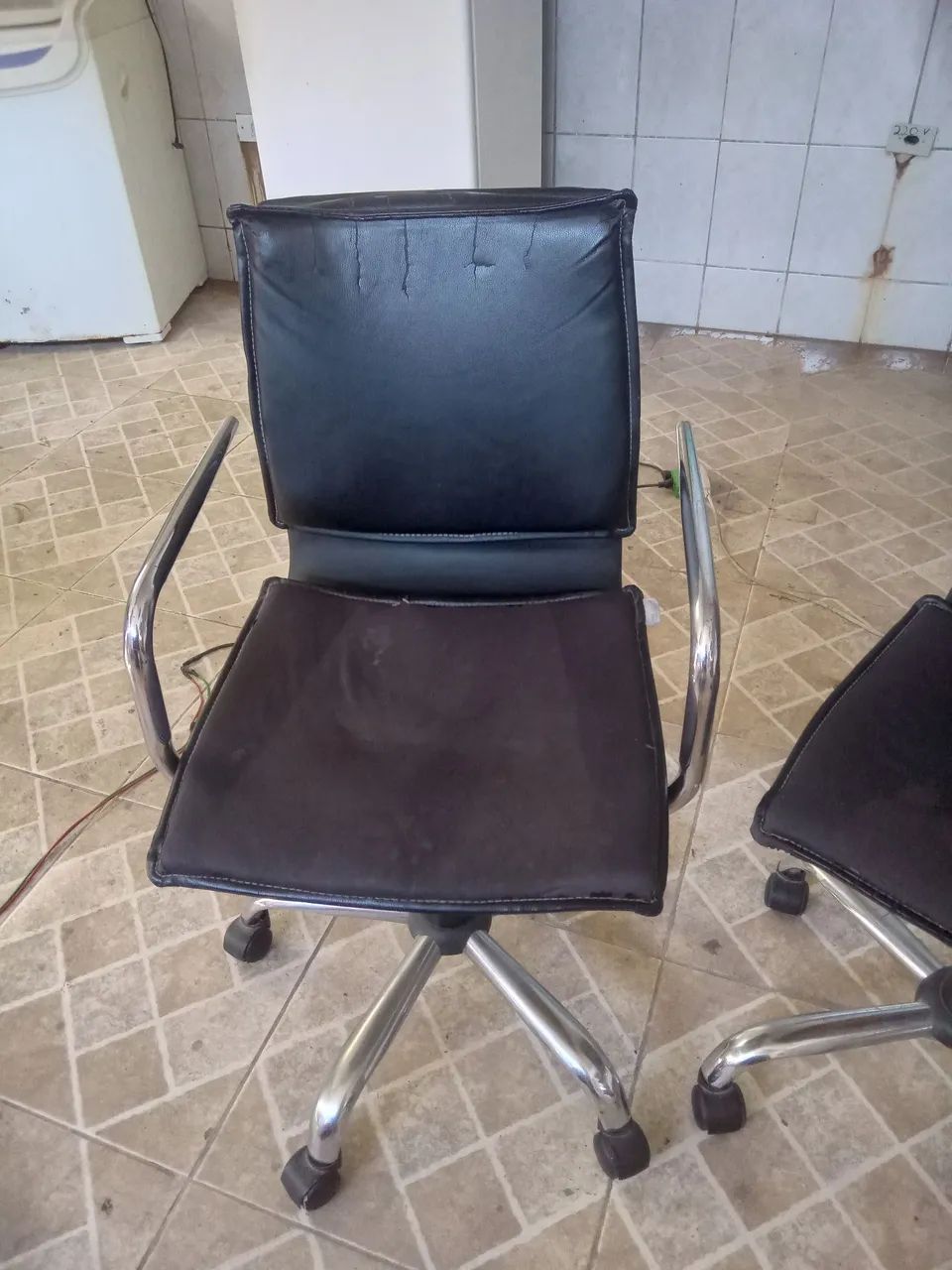 Cadeira rotatória  - Foto 3