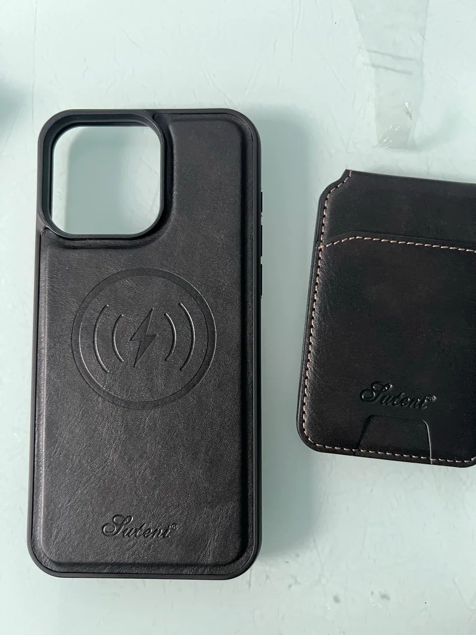 Capa de couro magnética iPhone 15 pro Max novo - Foto 4
