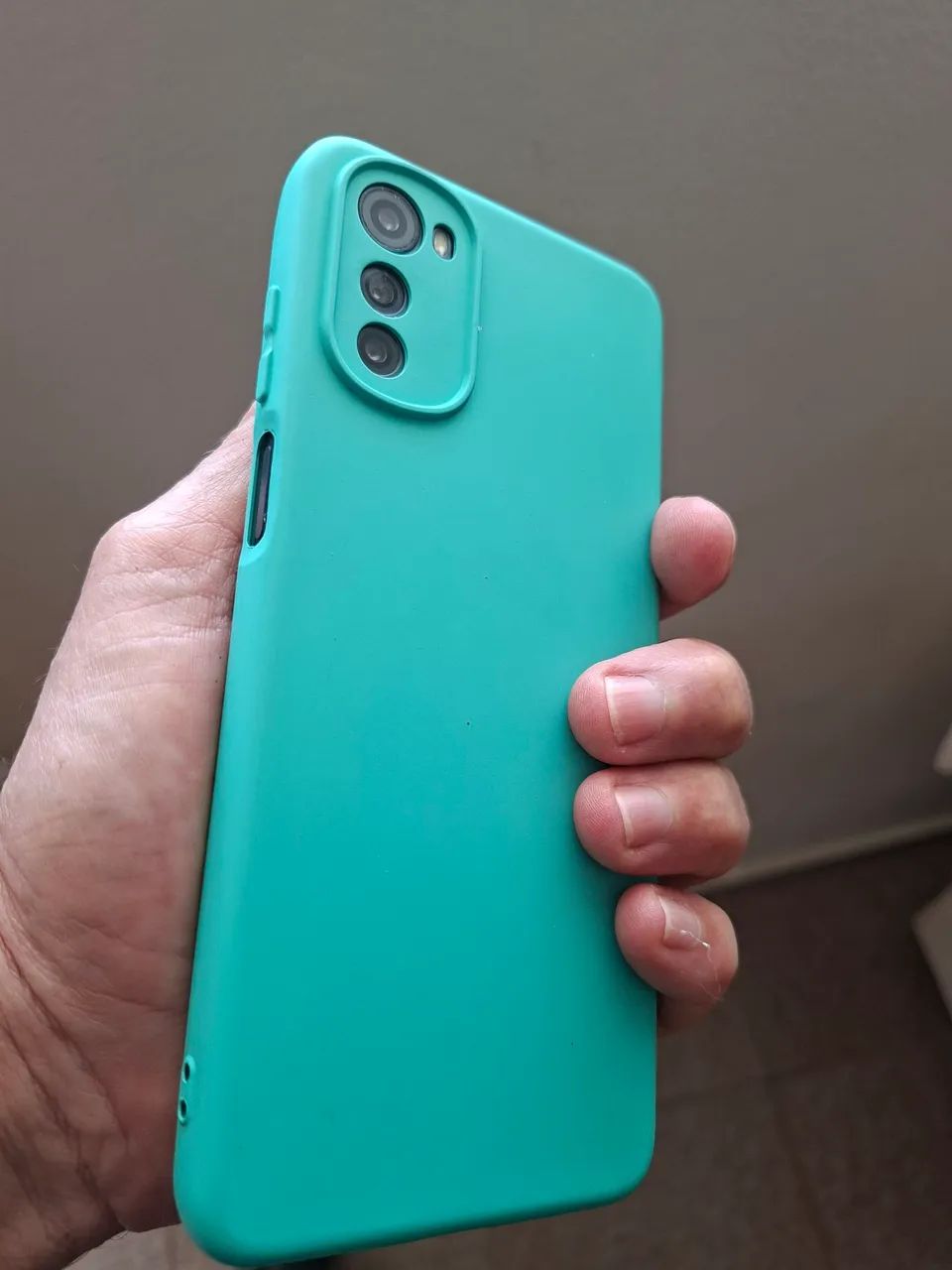 Motorola E32 conservado e sem avarias - Foto 5