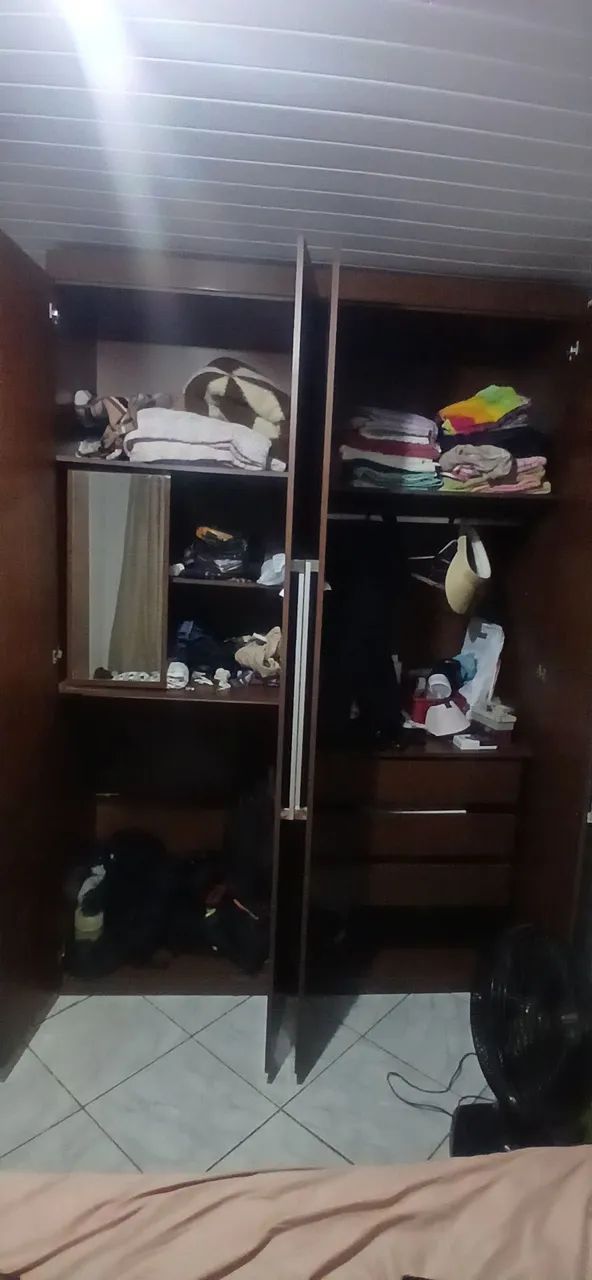 Vendo guarda roupa  - Foto 2