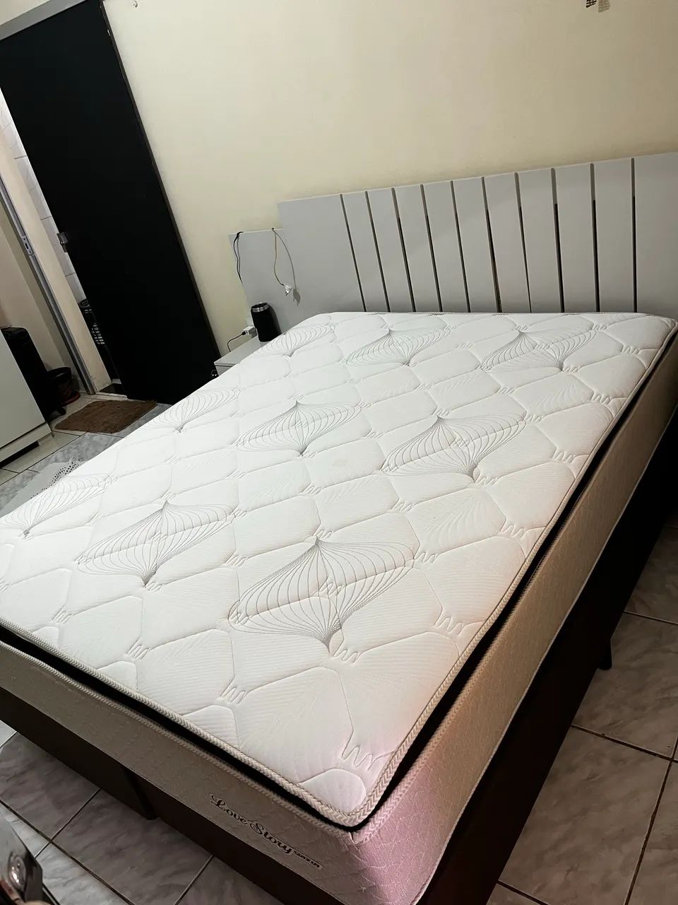 Cama Queen