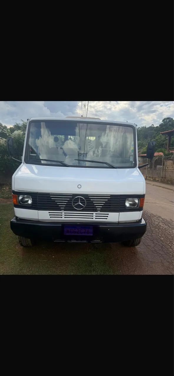 709 Mercedes  - Foto 2