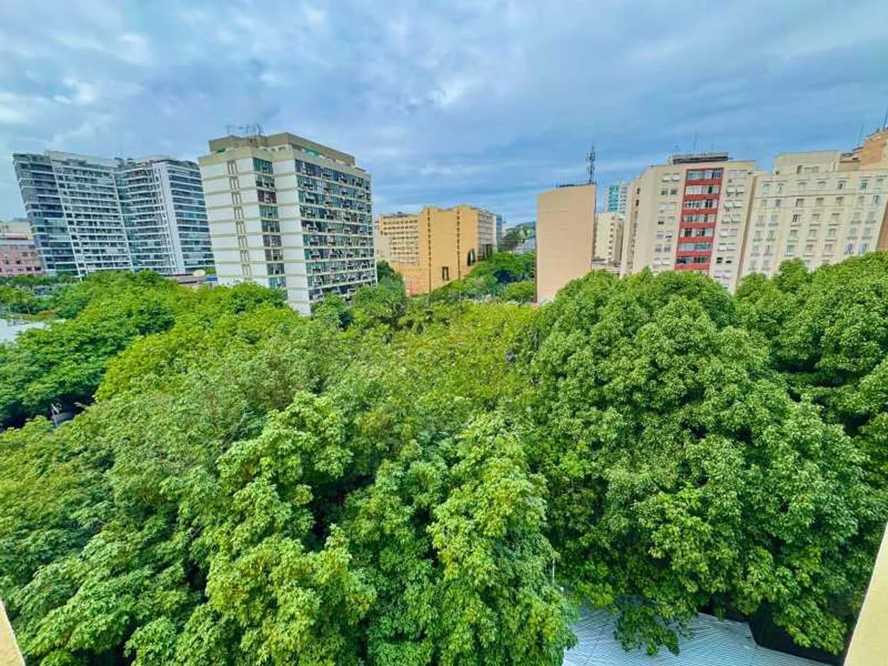 Apartamento : / Residencial / Catete