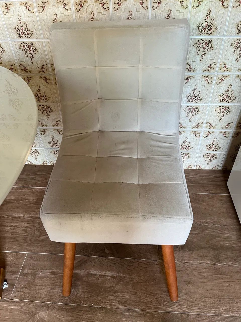 Mesa com 2 cadeiras  - Foto 4