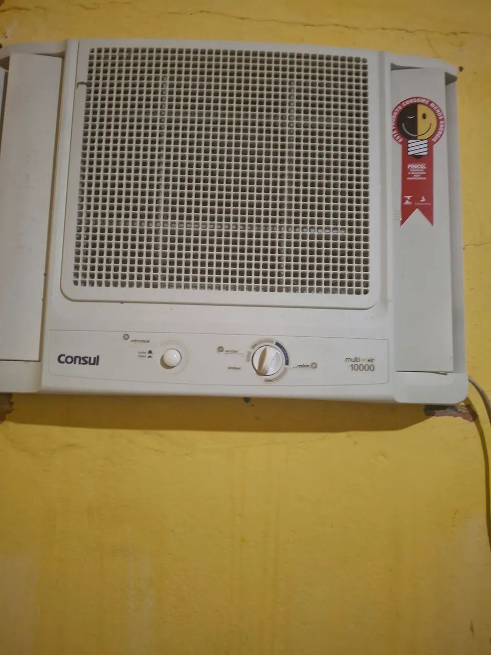 Ar condicionado 10 mil BTUs gela muito 