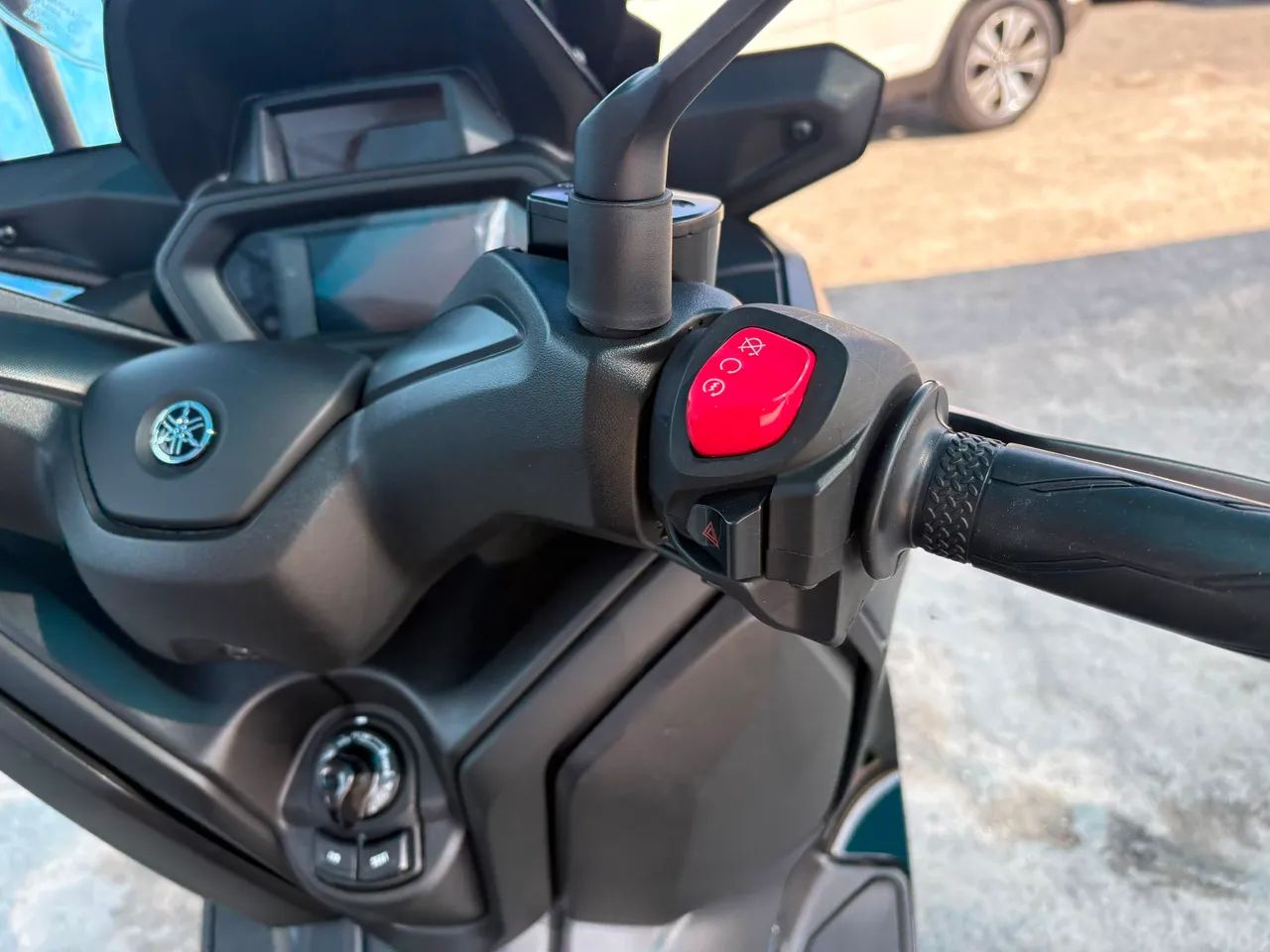 Yamaha X Max 2025 - Foto 5