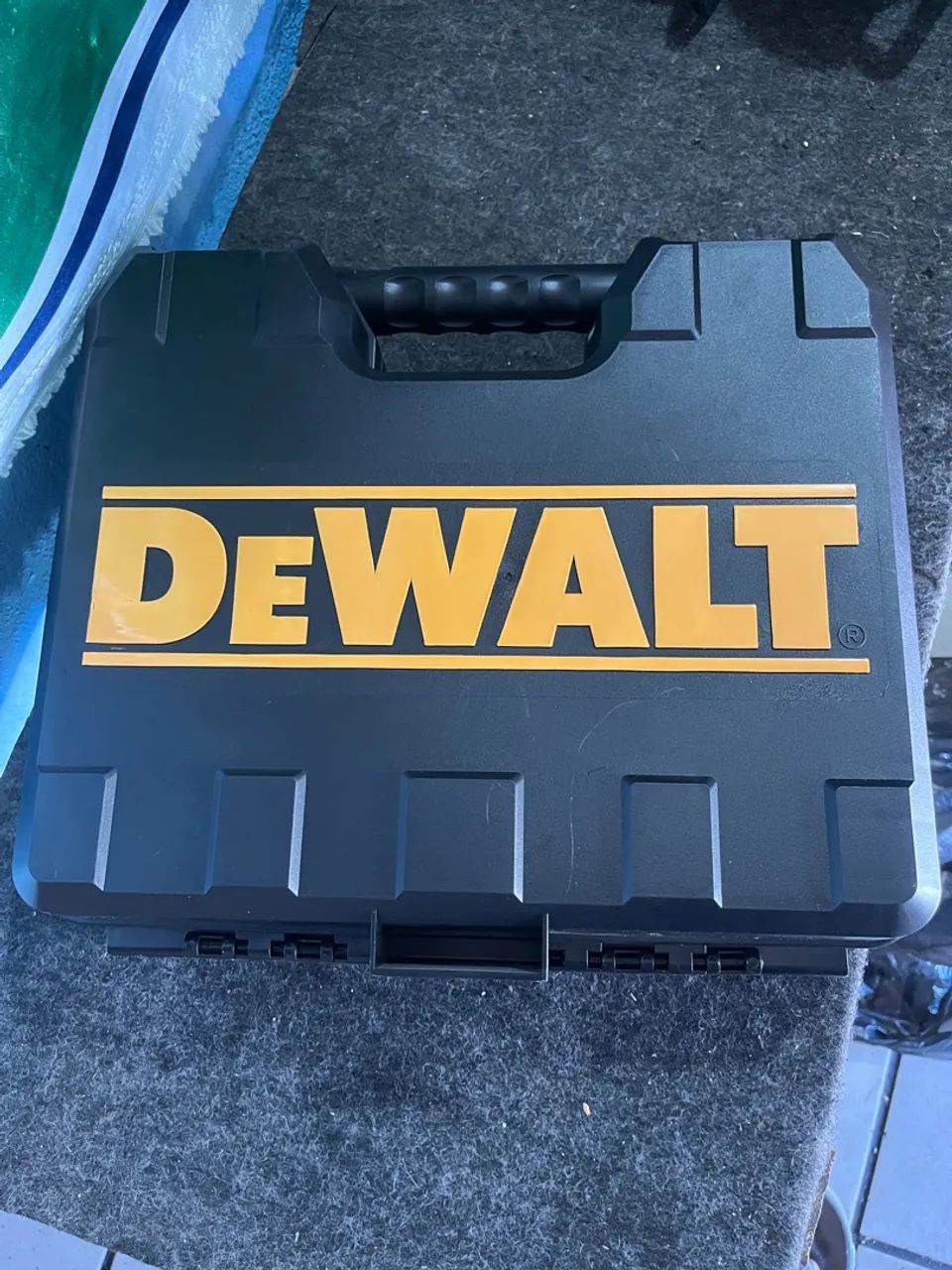 Martelete SDS Plus Dewalt