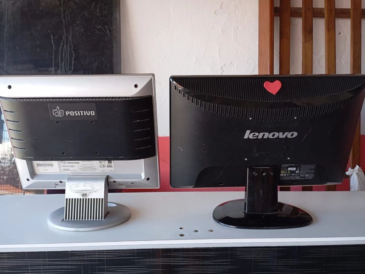 2 monitor para peças  - Foto 2