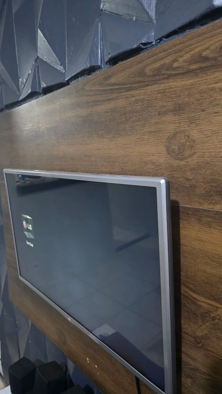 TV LG 32" - Funcionando perfeitamente