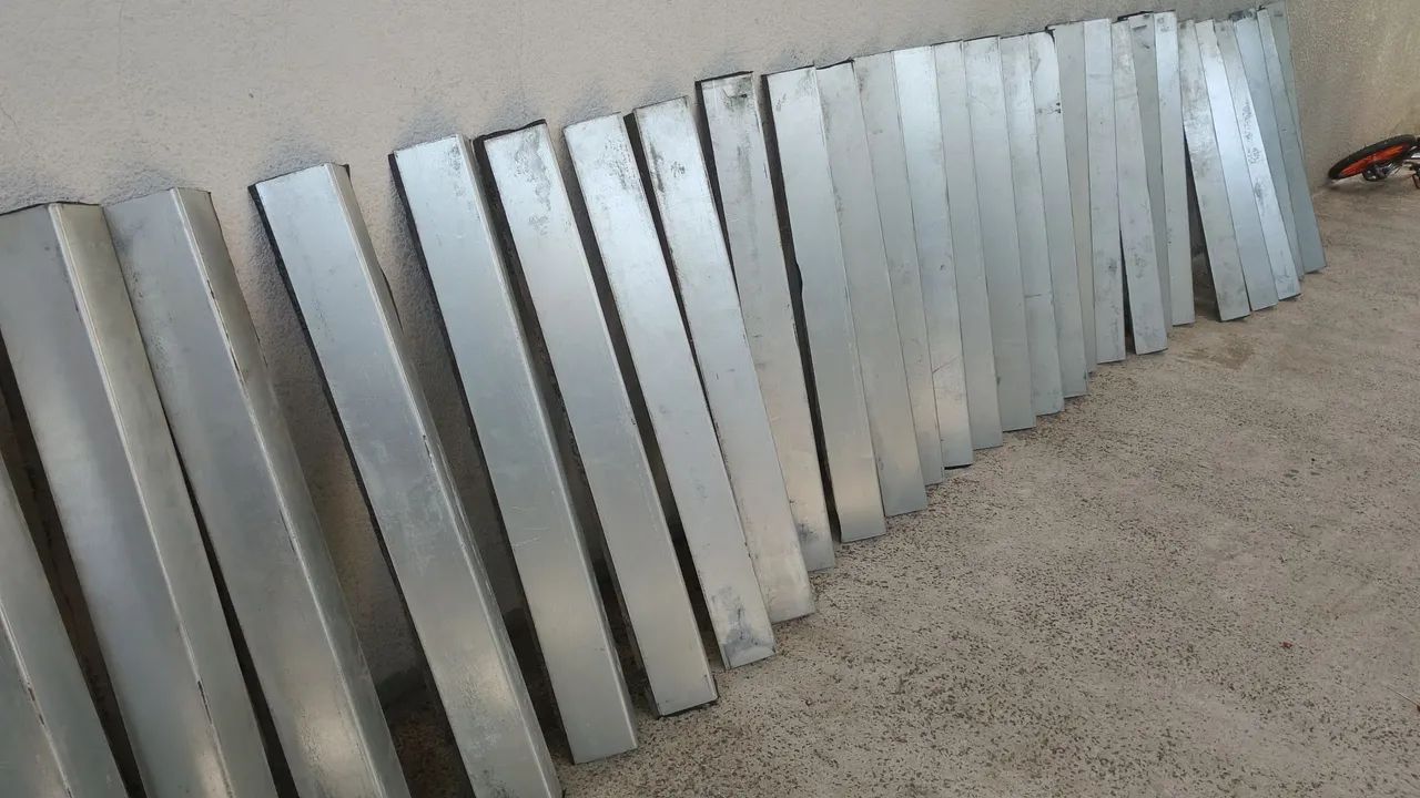 Contoneira de aço forrada para amarrar carga