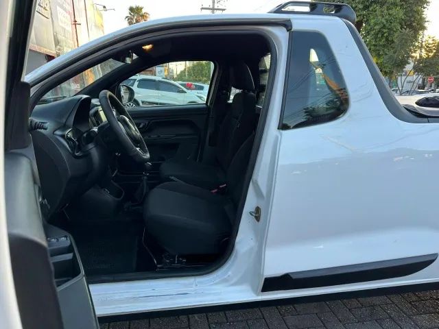Fiat Strada Endurance 1.4 Flex 8V CS Plus 2023 - Foto 5