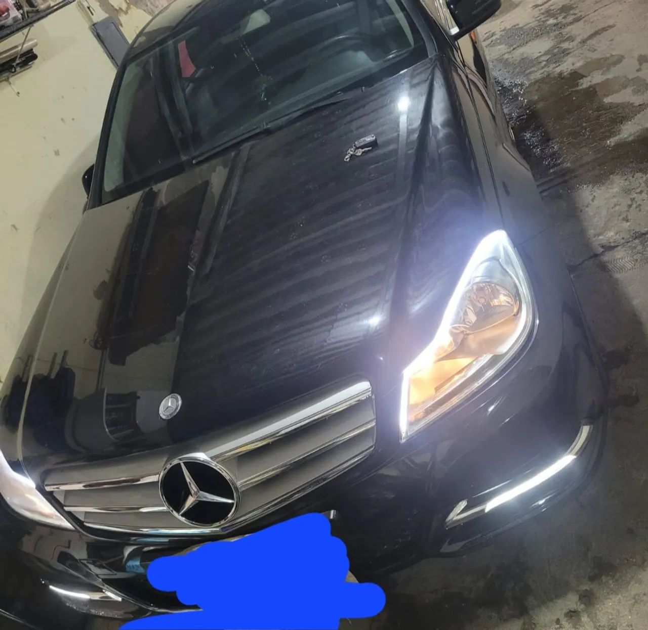 Mercedes-Benz C-180 CGI Classic 1.8 16V 156cv Aut. 2012
