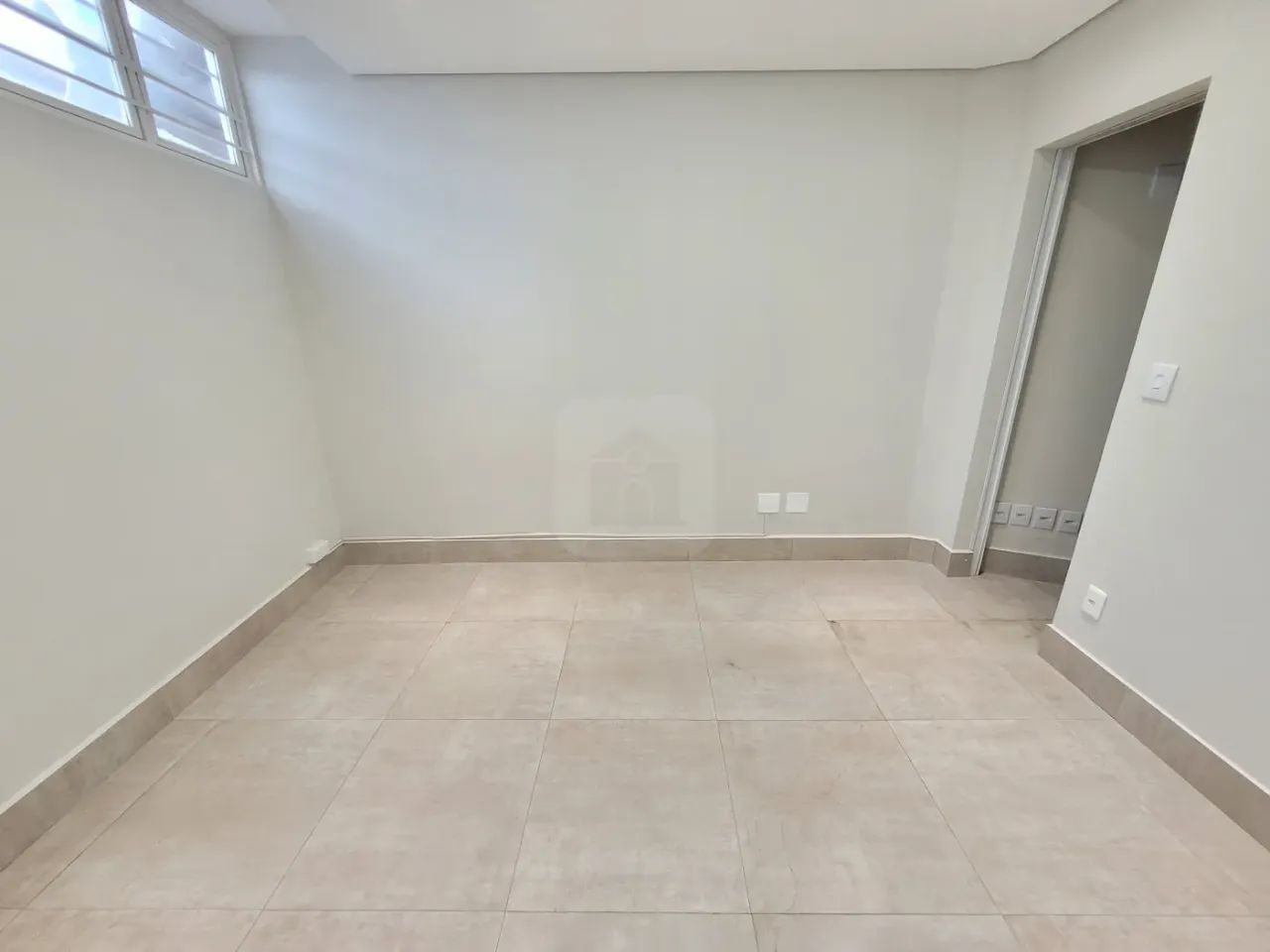 Sala comercial para locação no bairro Fundinho - Foto 5