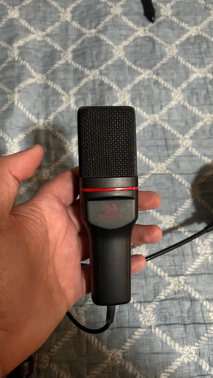 Microfone USB Redragon | Estado de Novo | Nunca Usado