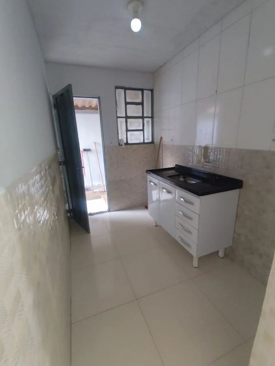Alugo casa 2 quartos parque Santa Rita - Foto 5