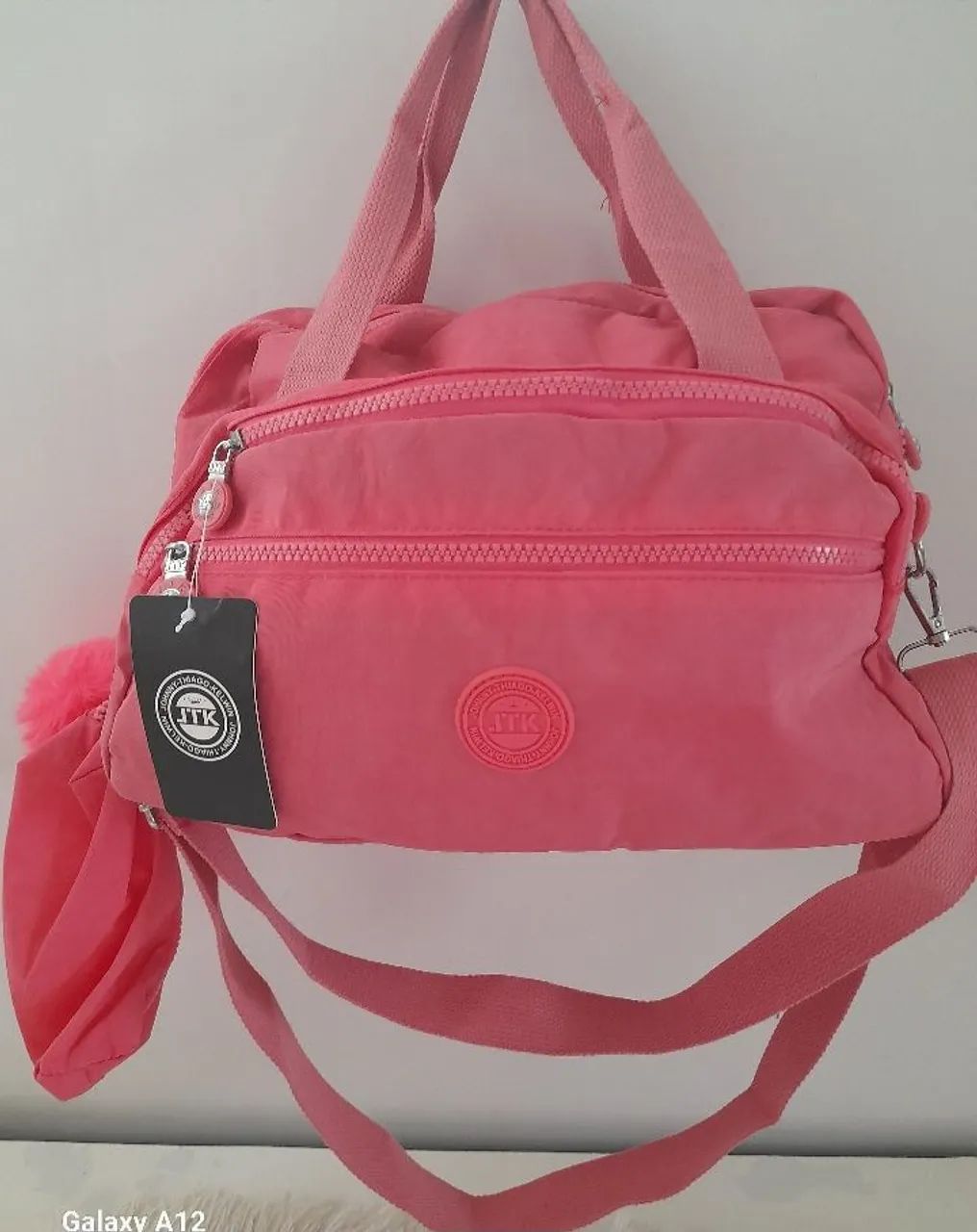 BOLSAS E MOCHILAS ?  NOVAS - Foto 5