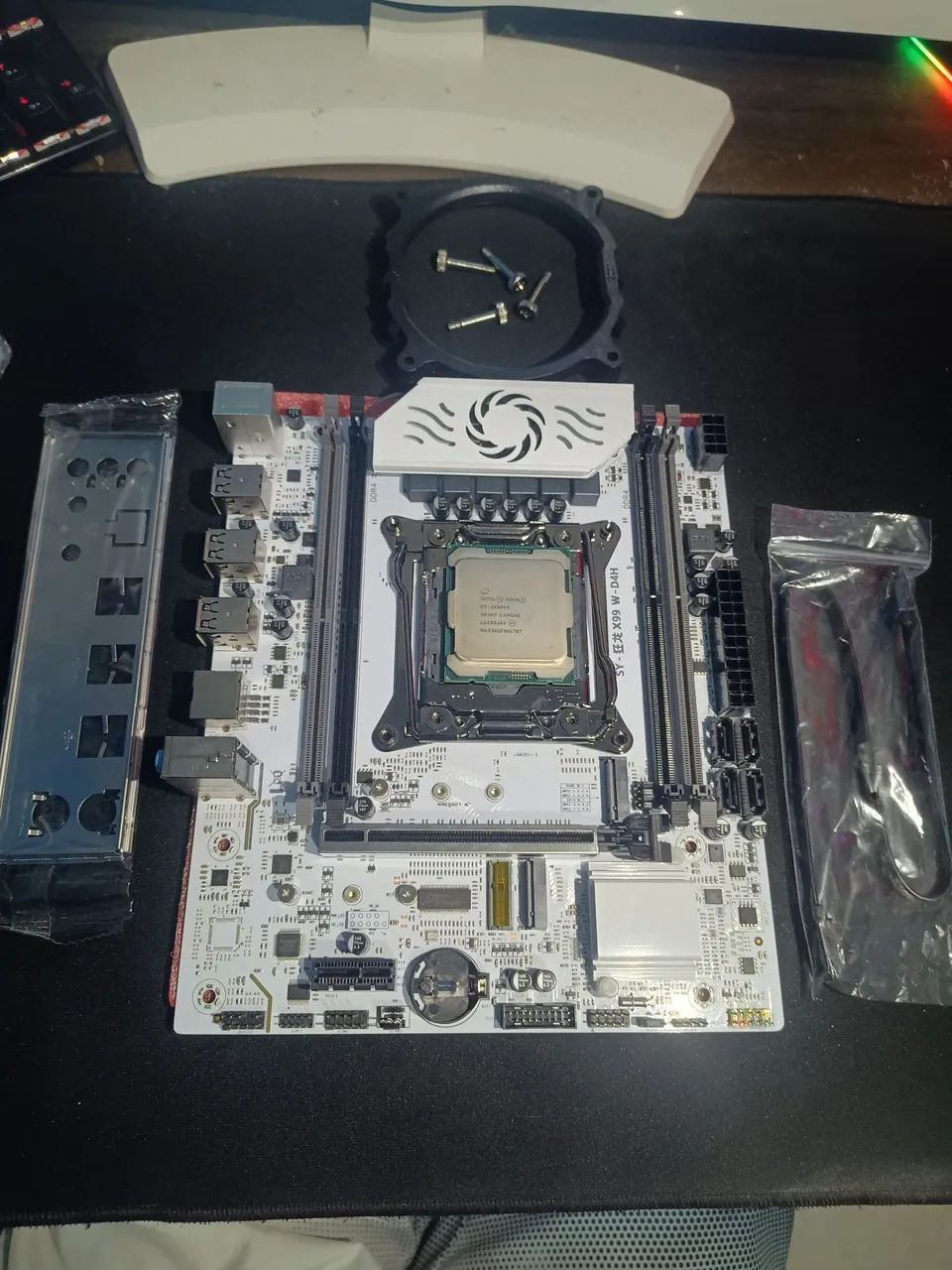 Kit Placa-Mãe X99 + Xeon E5-2680 v4