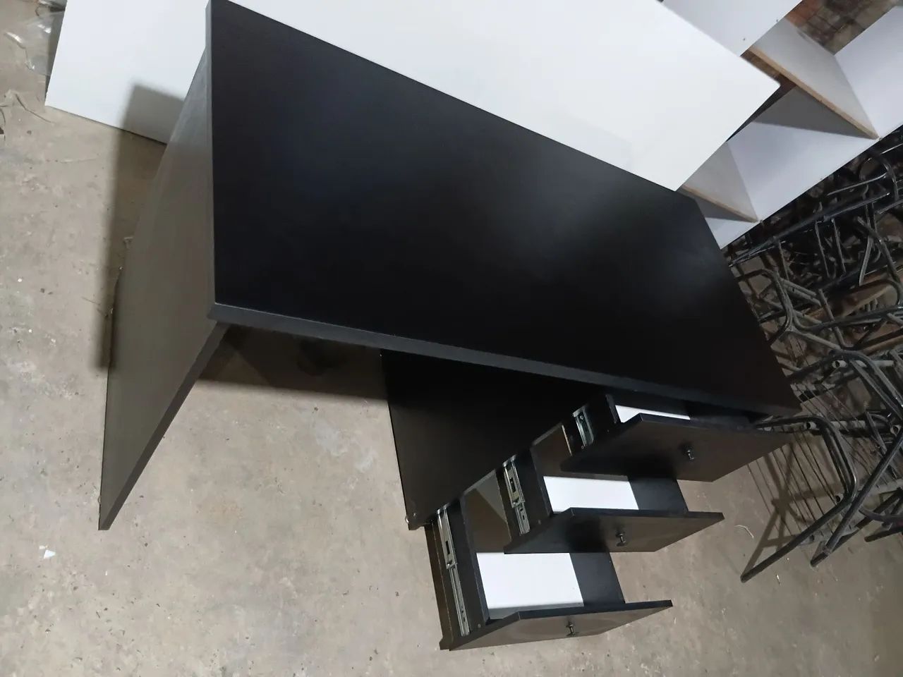 Mesas fabricadas em MDF... - Foto 4