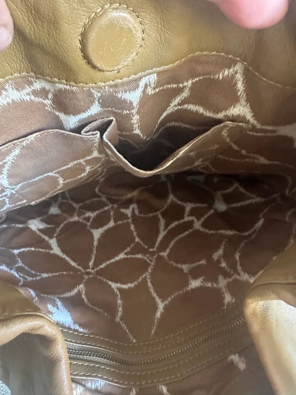 Bolsa Hobo Clássica de Couro Hillier da MARC By MARC JACOBS - Foto 6