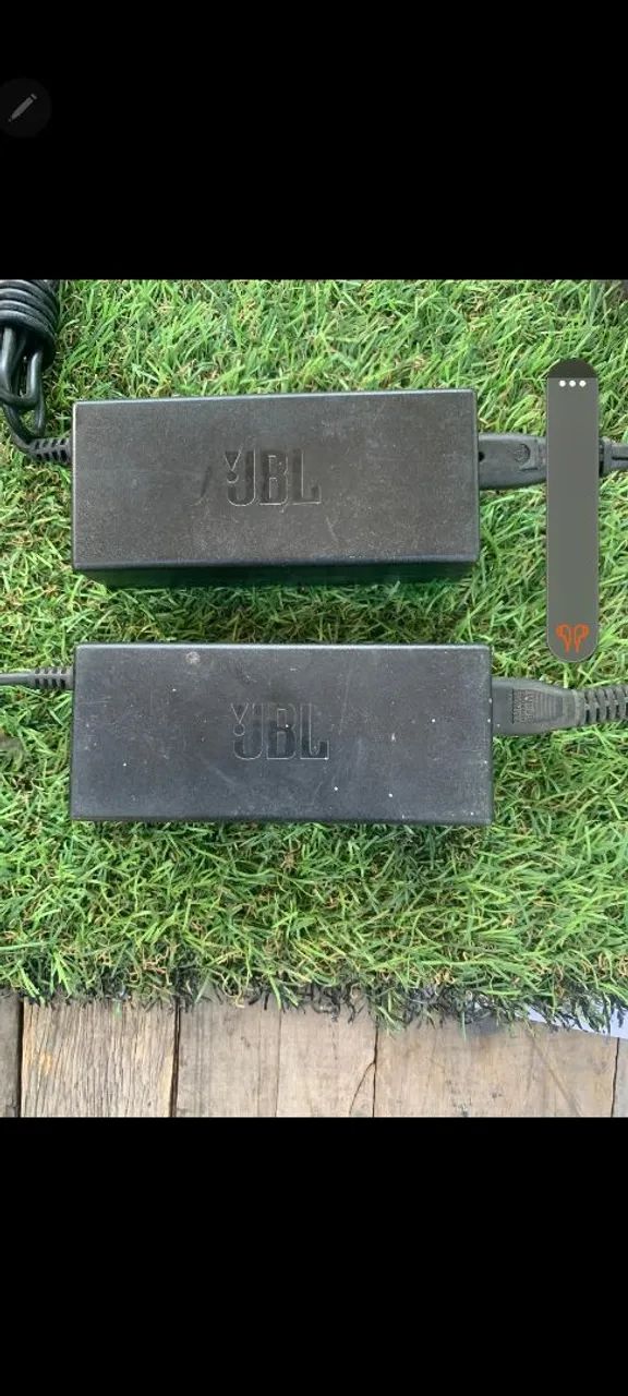 vendo carregador da jbl original