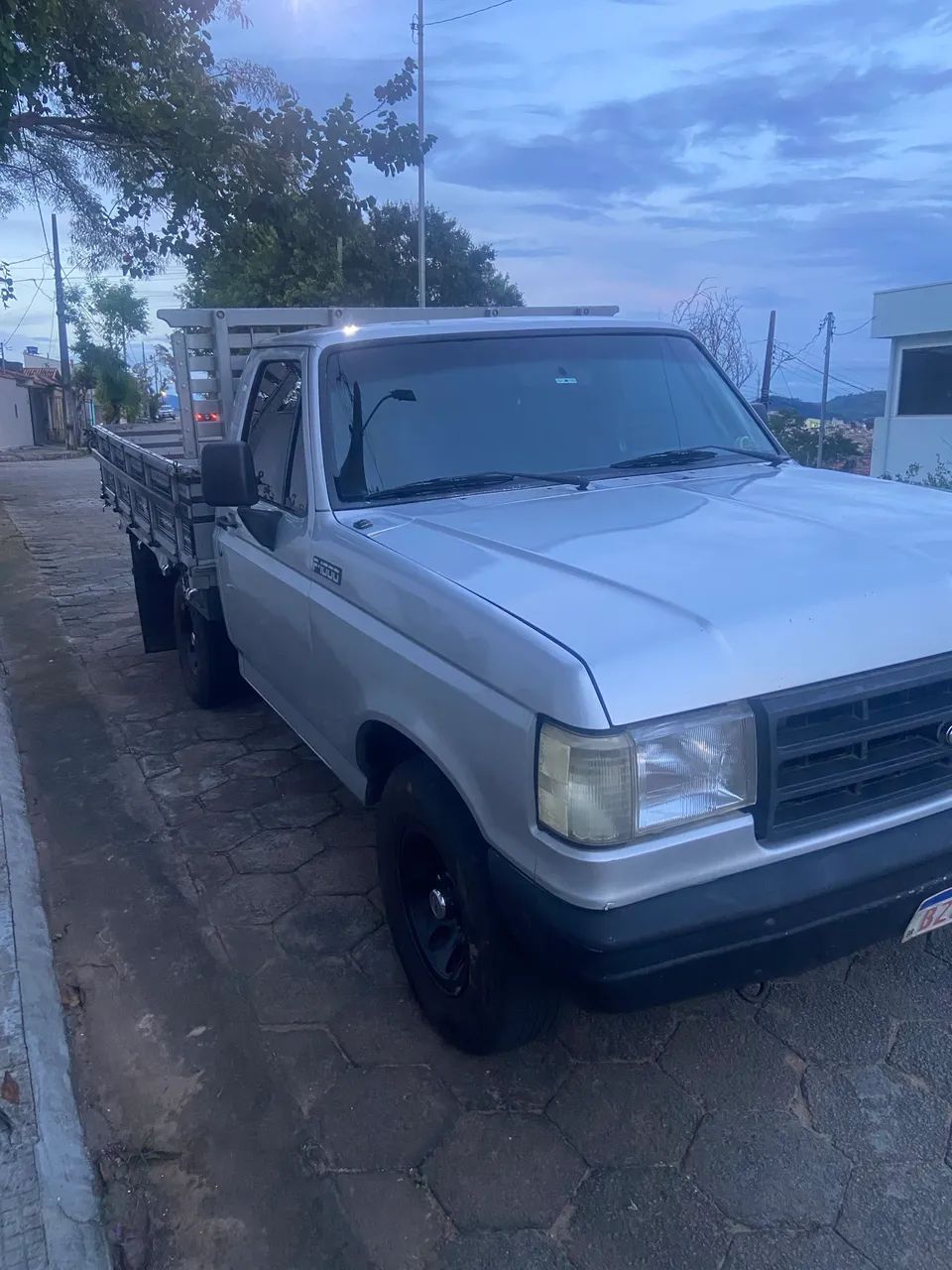 F 1000 ano 94
