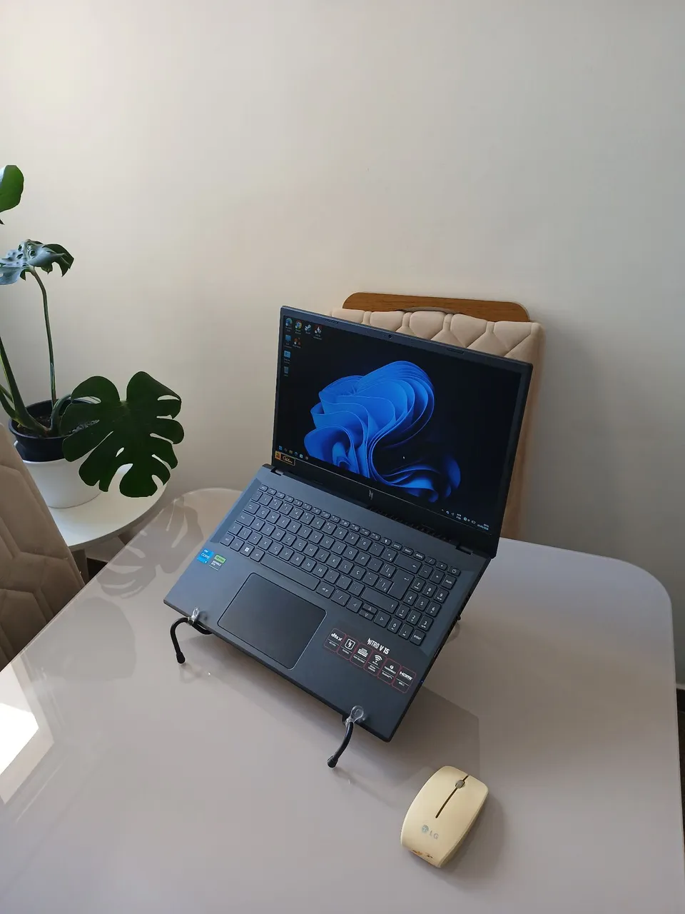 MacBook Pro i7 2012 16GB RAM 500GB SSD Bateria 85% + fonte