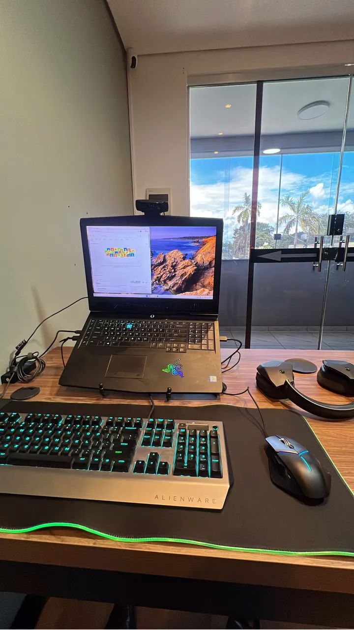 Alienware 17 R5 + Kit Gamer Premium - Foto 3