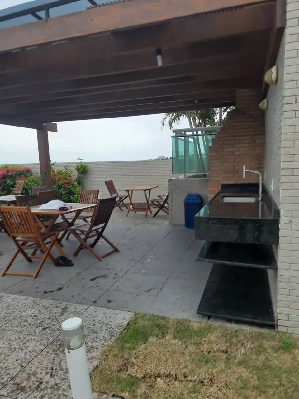 apartamento com 2 quartos msis dependência completa totalmente mobiliado na 1ª quadra da J - Foto 3