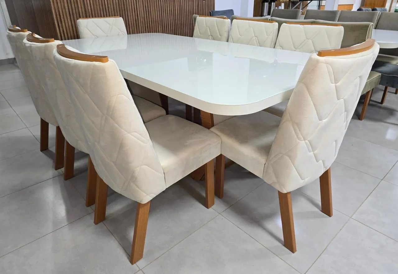Mesa de Jantar 8 Lugares Conforto e Qualidade Pronta Entrega 