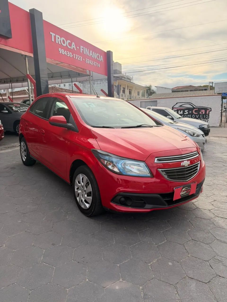 Chevrolet Onix Hatch 1.0 12V Flex Mec. 4P 2013 - Foto 3
