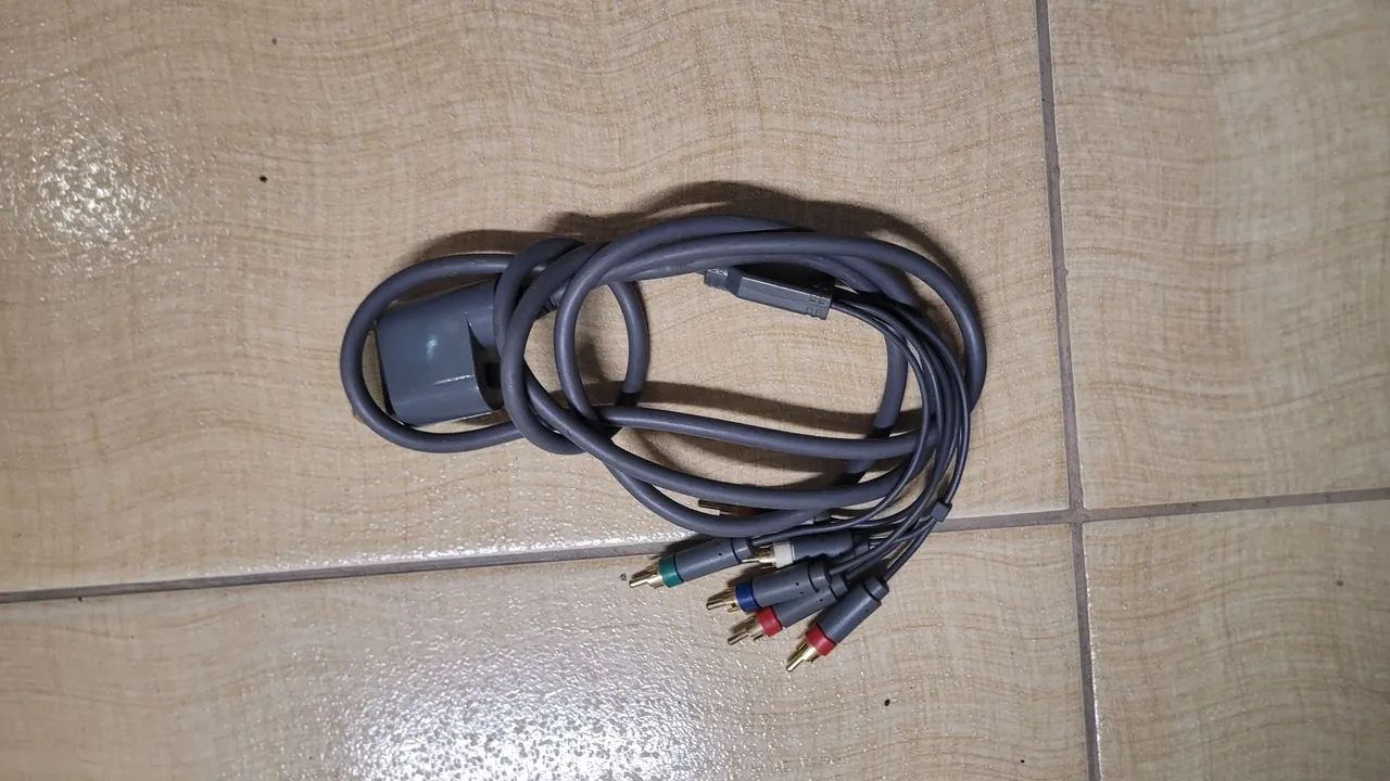 Controle xbox edição e cabo componente  - Foto 3