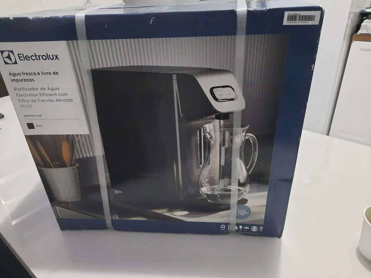 Filtro de água Electrolux preto