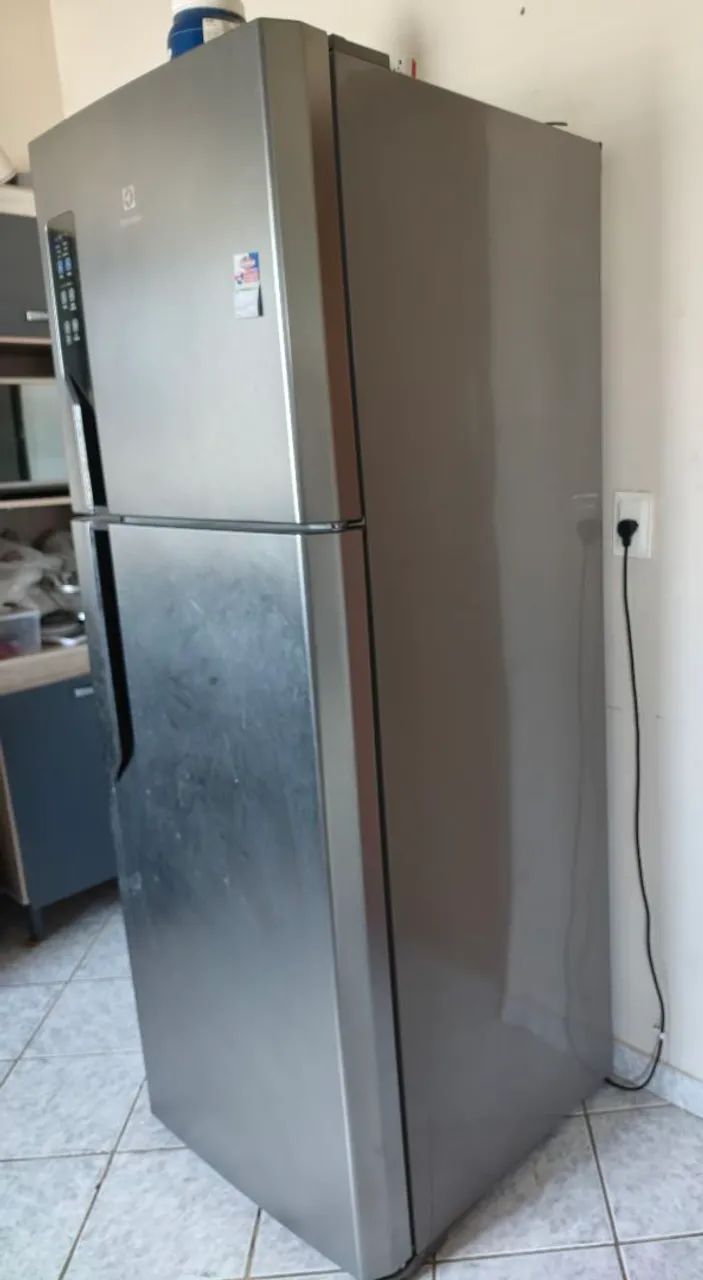 Geladeira Eletrolux 471 L