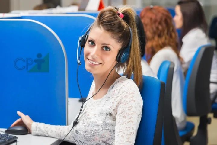 Distribuidora de informatica Seleciona Vendedores com carteira e Experiencia na area.