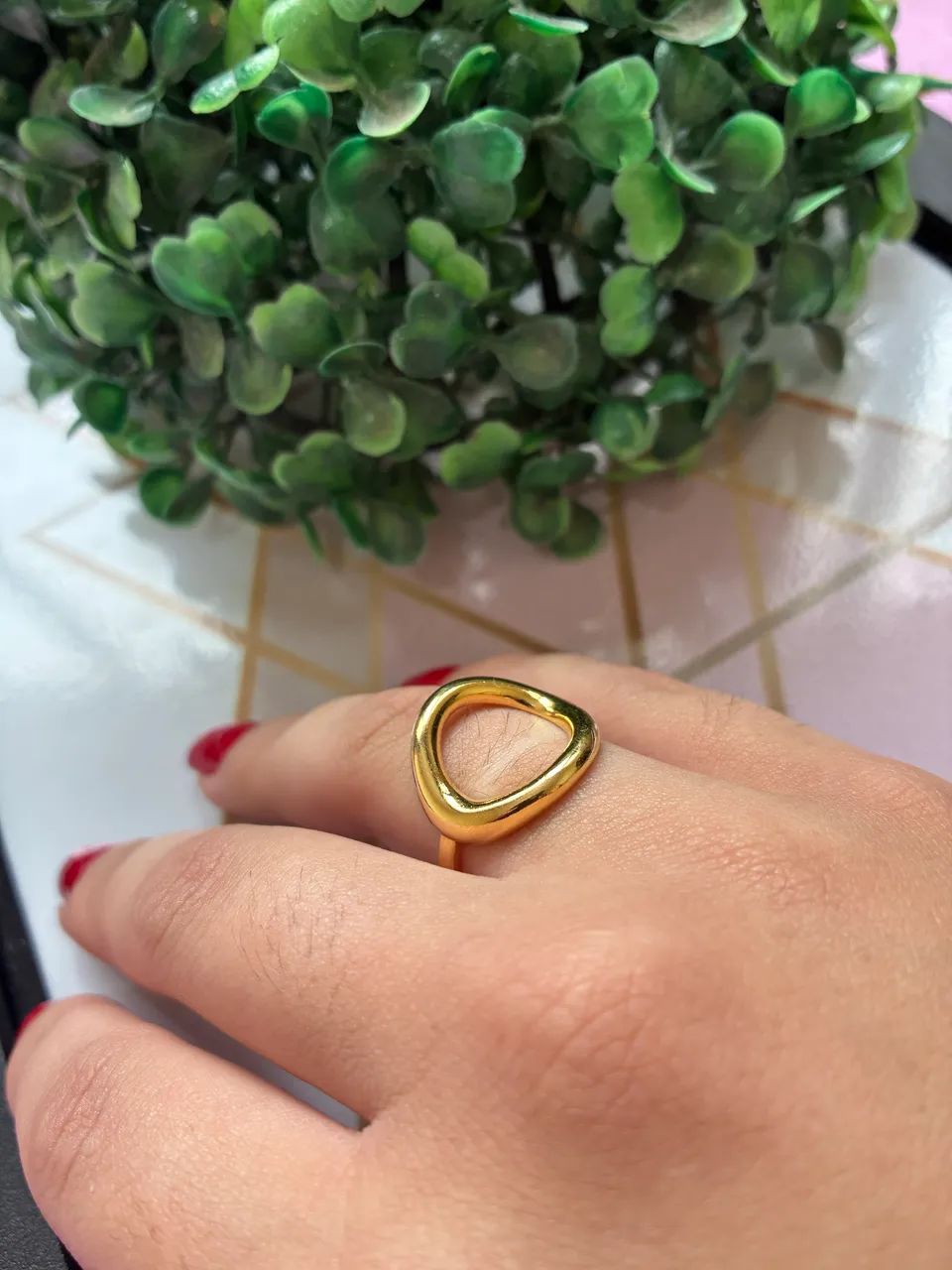 Anel clássico/elegante