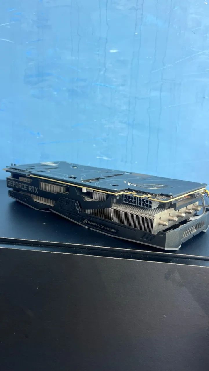 2080 ti rog strix 11gb com plástico - Foto 4