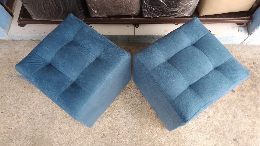 Puffs Estofados com Detalhes - Conforto e Estilo em um só produto! - Foto 2