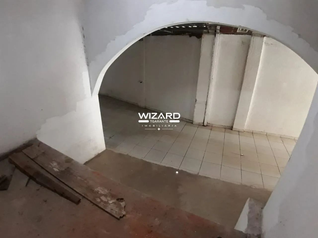 Galpão para venda com casa em anexo no Centro de Serra Negra SP - Foto 3