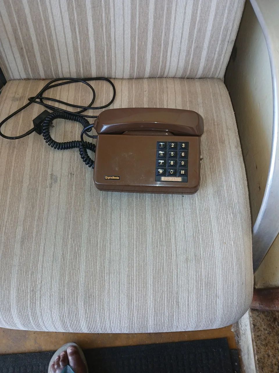 Telefone ? ?. 