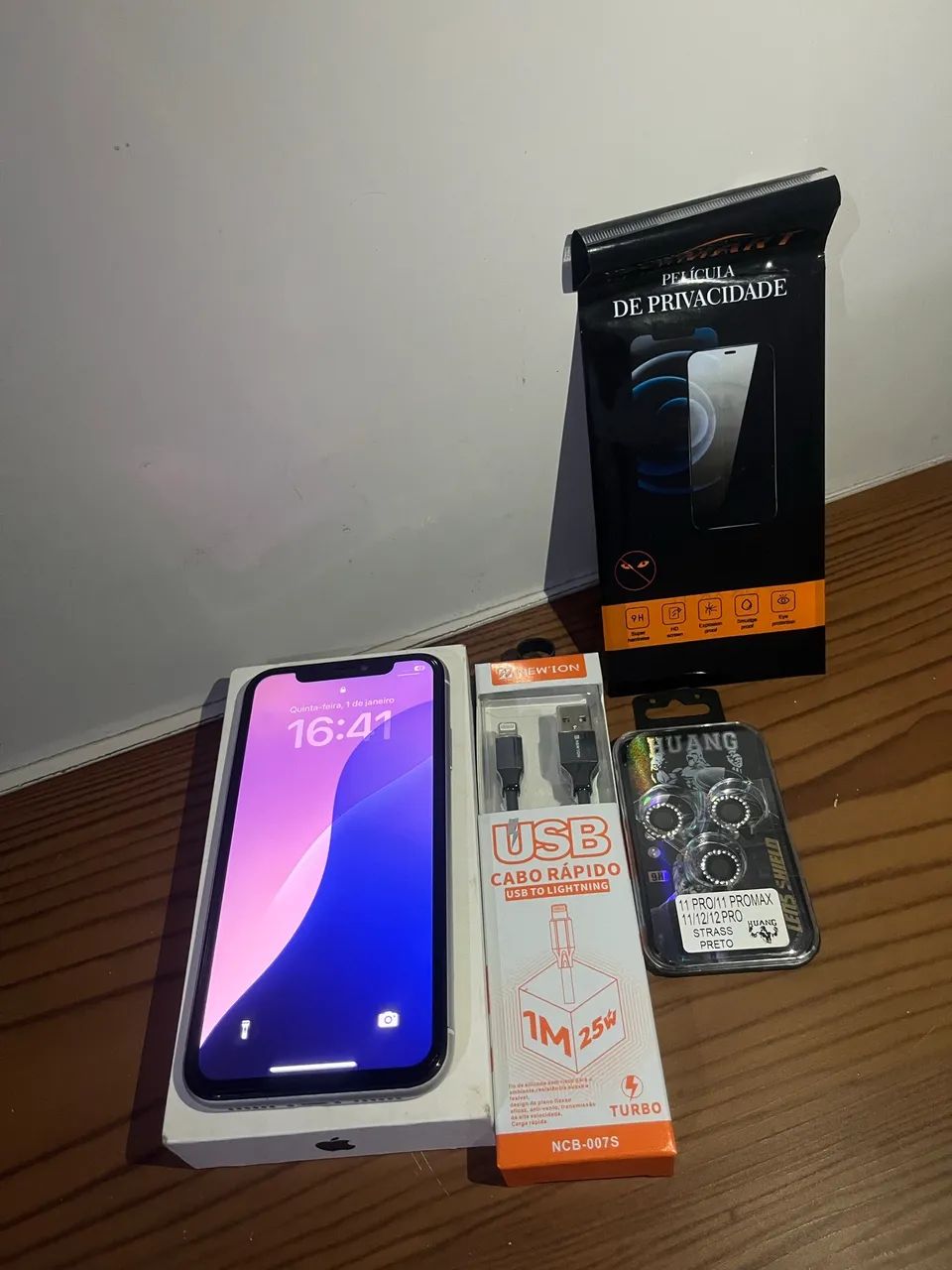 iPhone XR 64 gb  - Foto 2