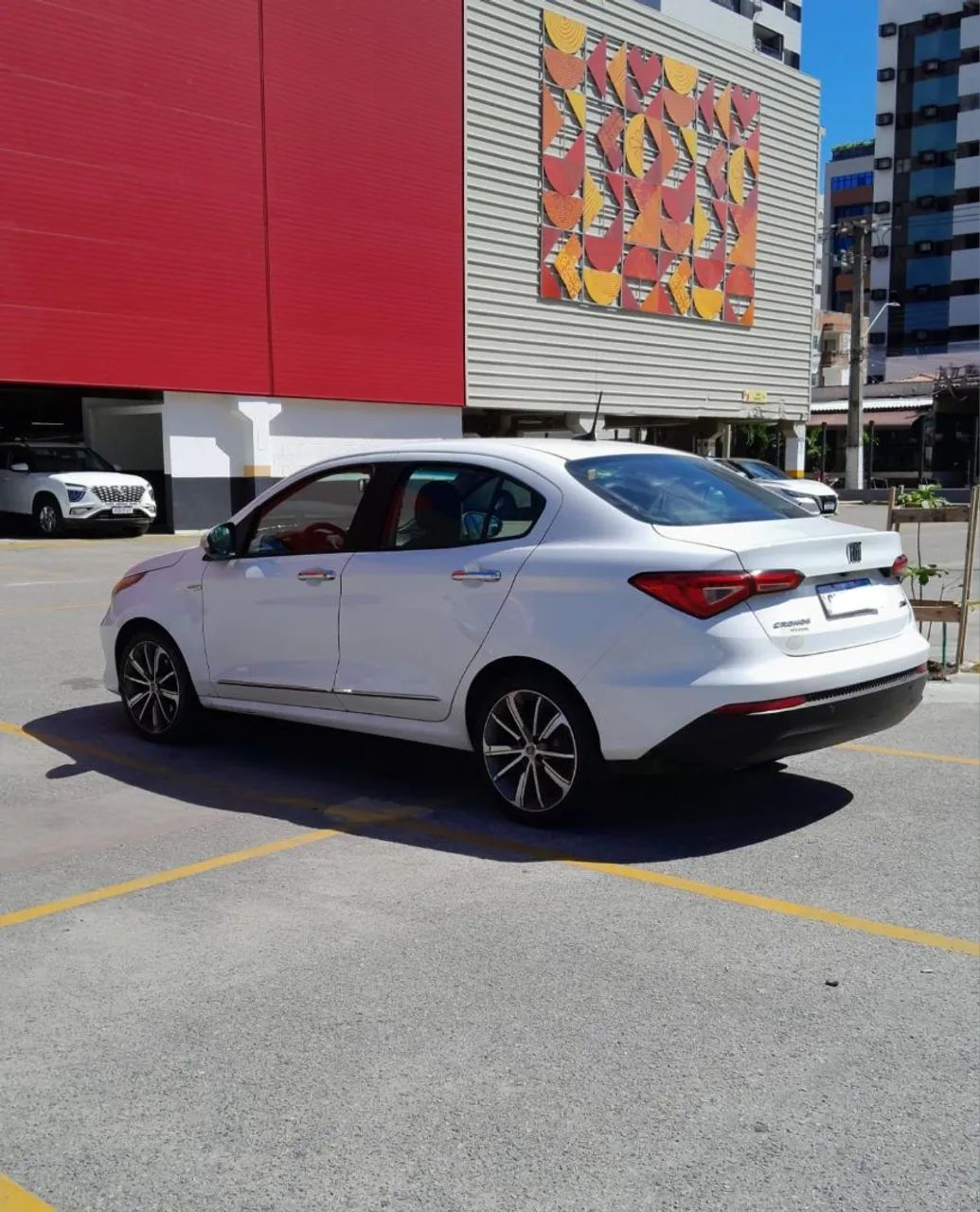 Fiat Cronos Precision 1.8 16V Flex Aut. 2019 - Foto 5