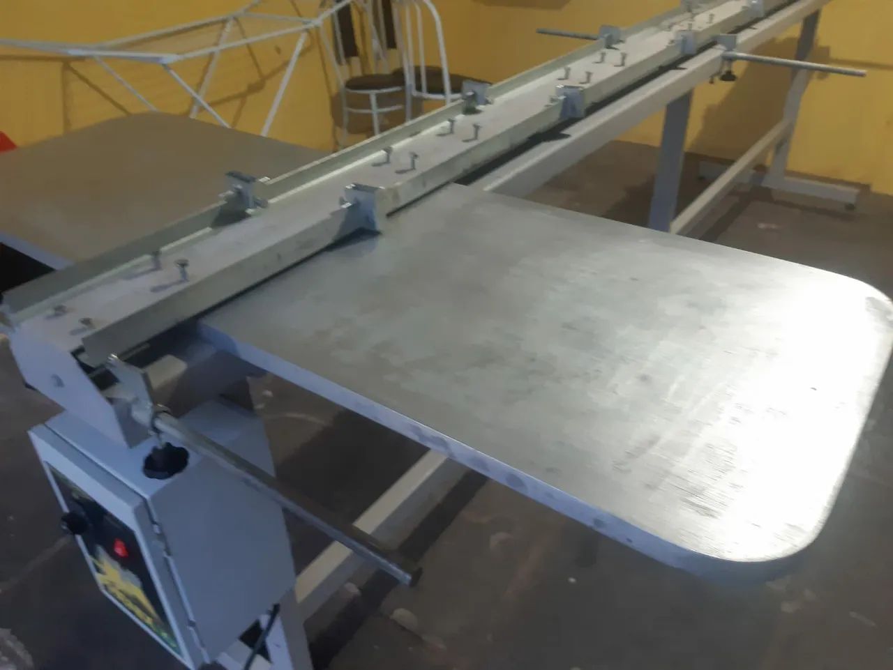 Mesa térmica para serigrafia 12 berços alumínio - Foto 2