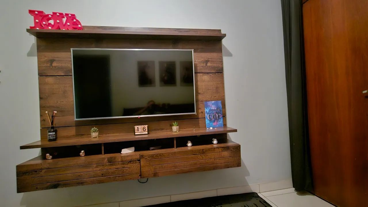 Painel para televisão 