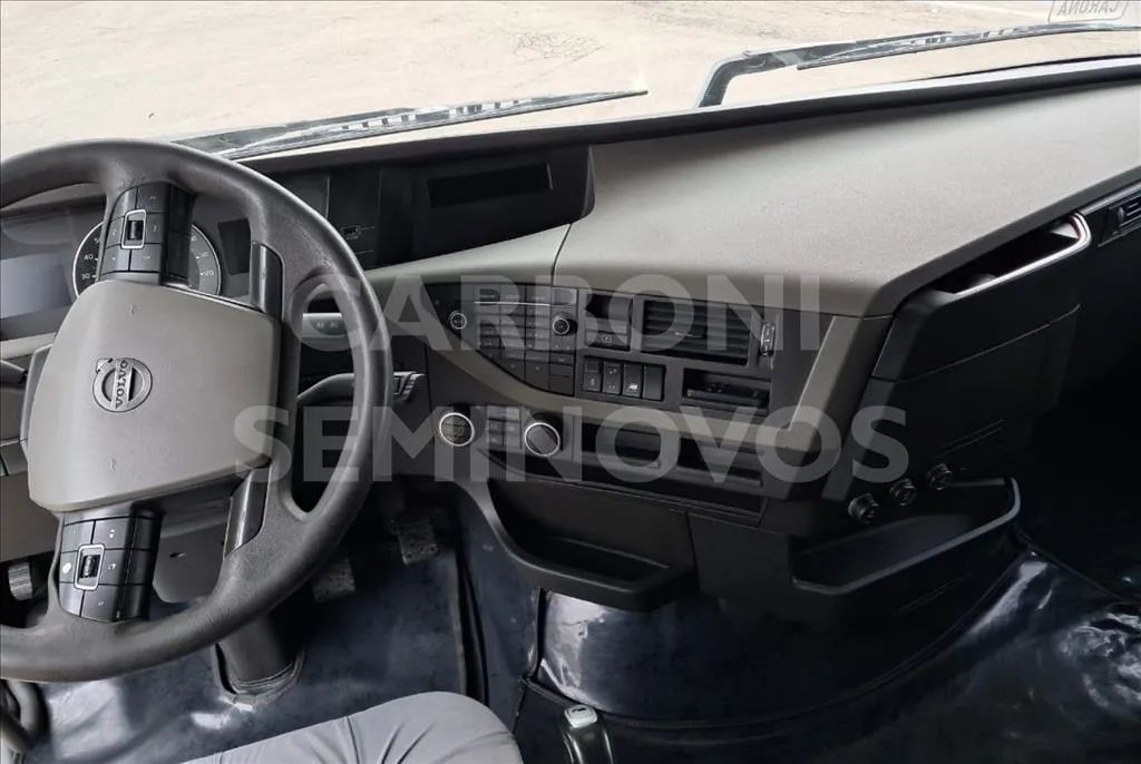 VOLVO FH 460 6X2 T GLOBETROTTER 2019/2020 - Foto 10
