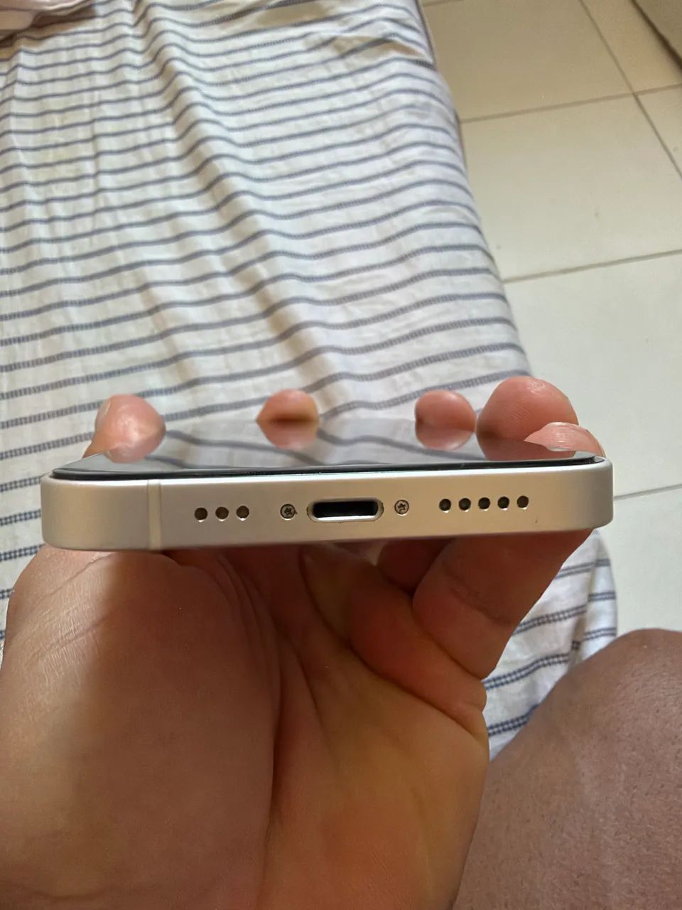iPhone 14 256GB Starlight - Tudo Original + Caixa - Celulares e