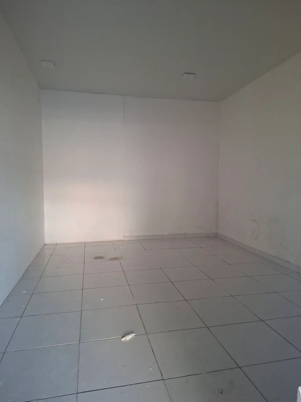 ALUGA-SE PONTO COMERCIAL - Foto 2